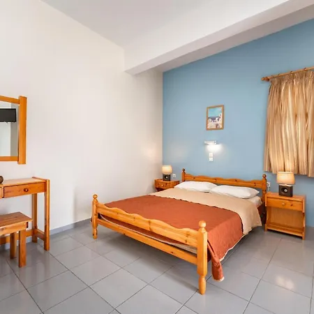 Apart Otel Onar & Perissa (Santorini)