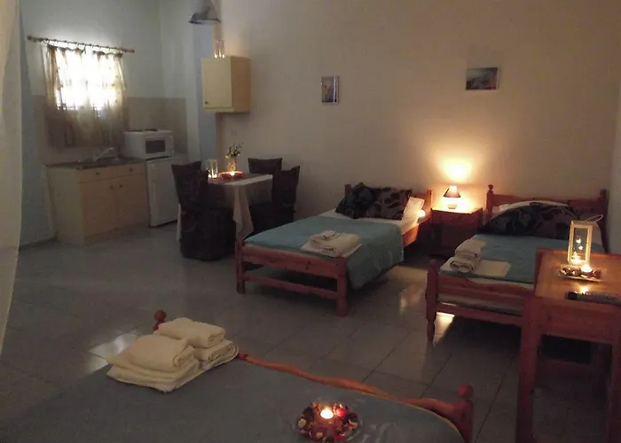 Onar & Perissa (Santorini)