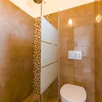 Onar & Apartamento Perissa (Santorini)