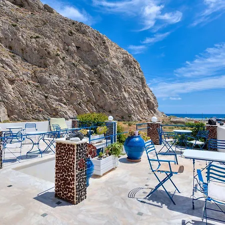 Onar & Perissa (Santorini)