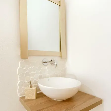 Onar & Aparthotel 2*