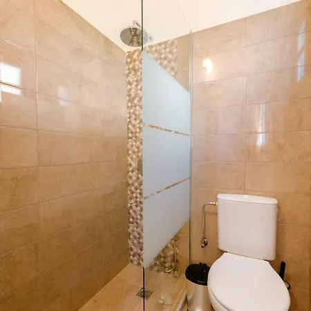 Onar & Perissa (Santorini)